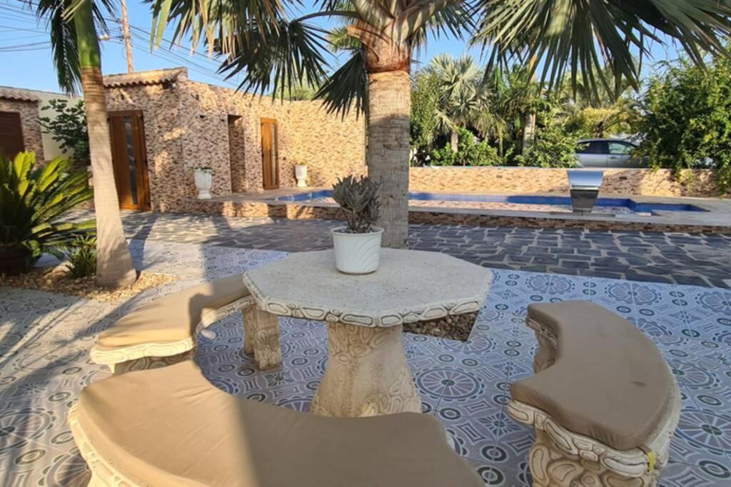 Tropical Paradise Villa In Torrevieja Eksteriør bilde